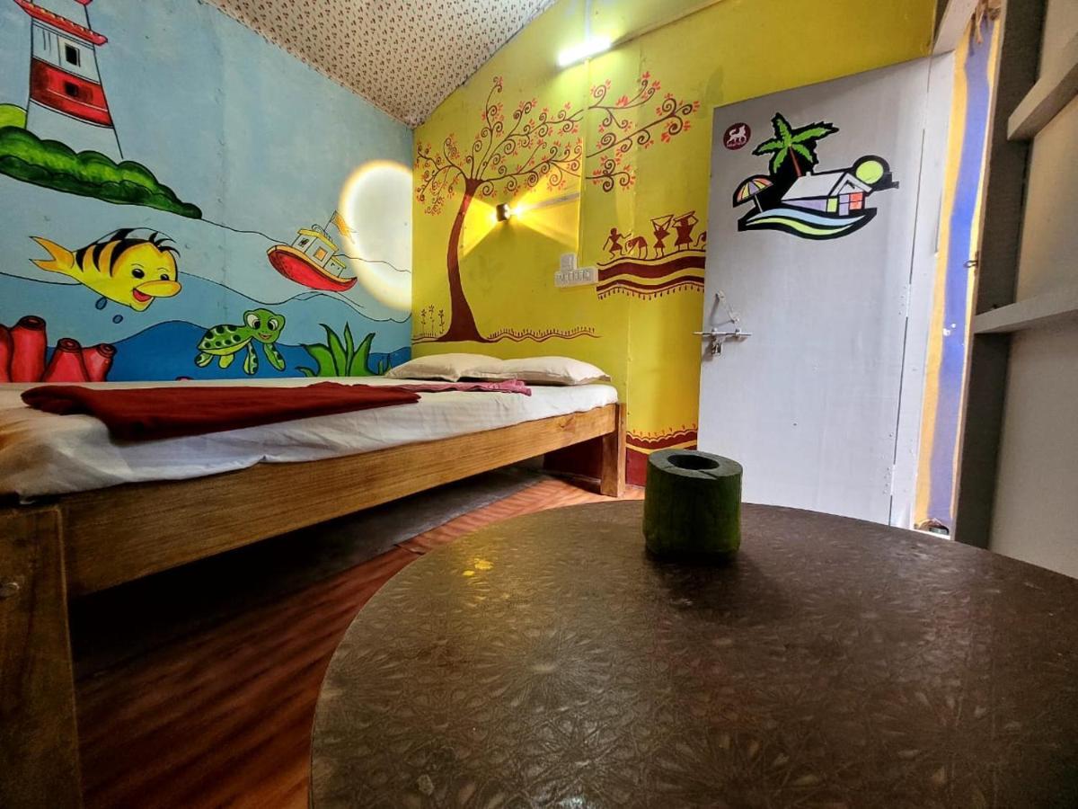 Om D S Cafe 51 & Beach Stay Gokarna  Exterior foto